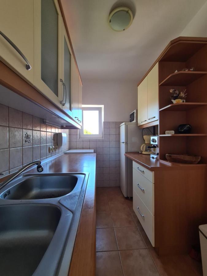 Apartman Karmen Barbat na Rabu Dış mekan fotoğraf